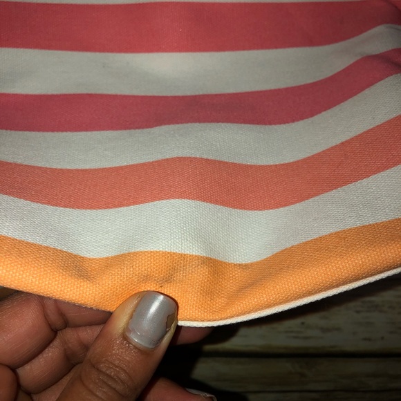 NWT Victoria Secret Pom pom canvas bags😍 - Picture 3 of 4